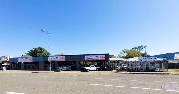 117  m² Commercial space