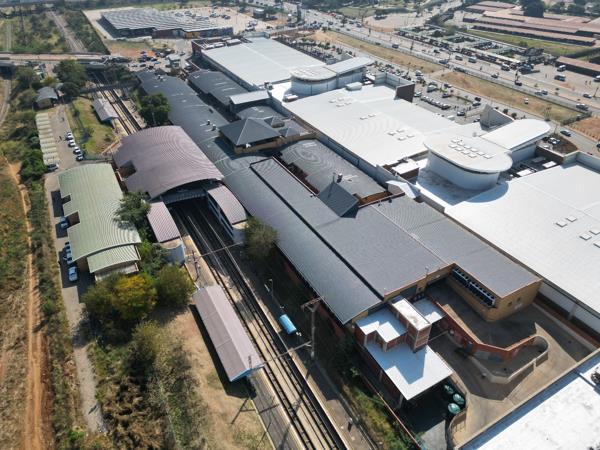 6 492 m² Retail Space