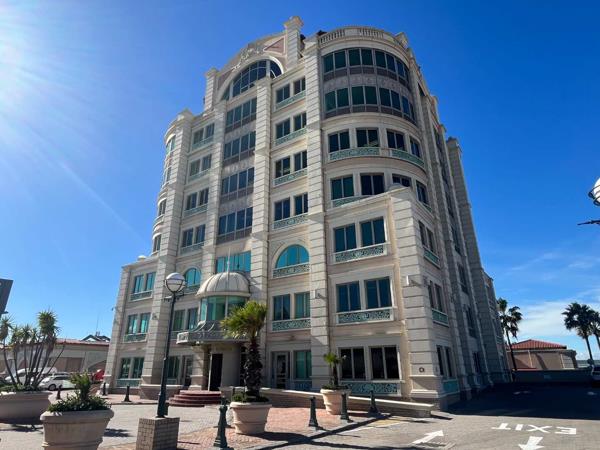 147  m² Office Space