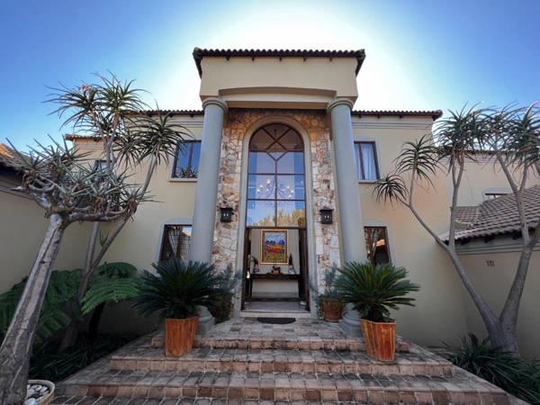 6 Bedroom House