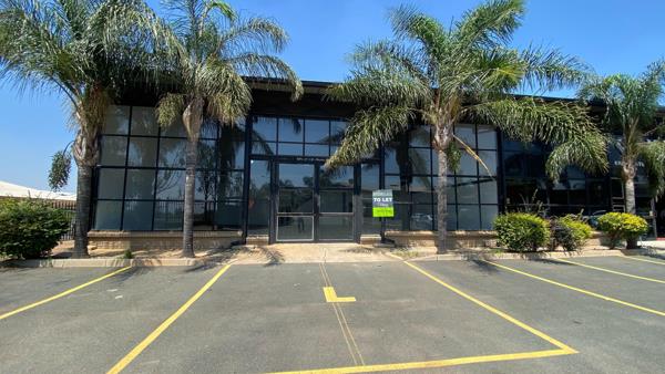 336 m² Industrial space
