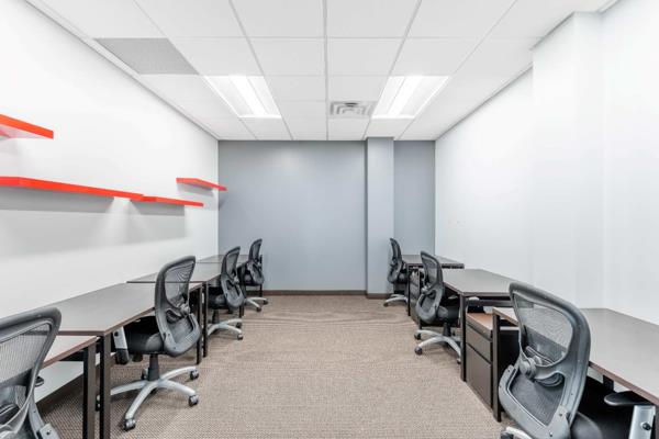100 m² Office Space