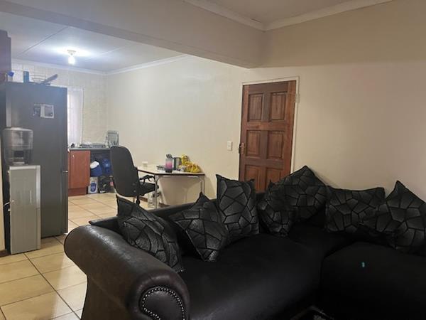 2 Bedroom Flat
