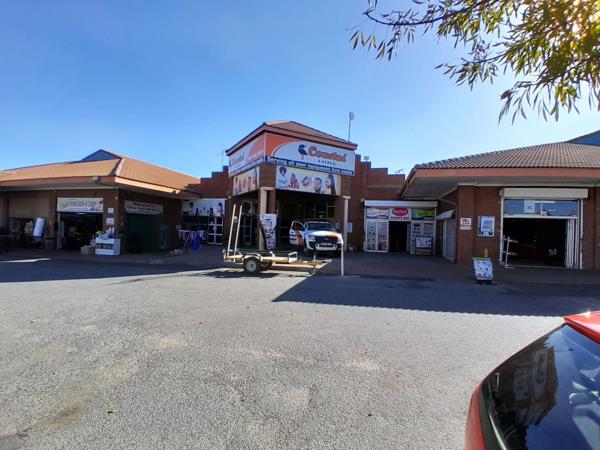 1 000 m² Commercial space