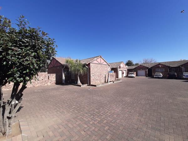 15 Bedroom Apartment