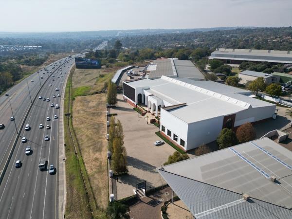 7 786 m² Industrial space