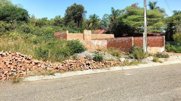1 620 m² Land