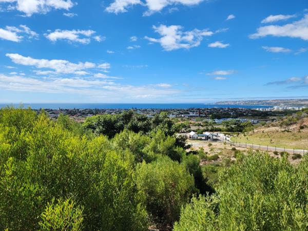 807 m² Land