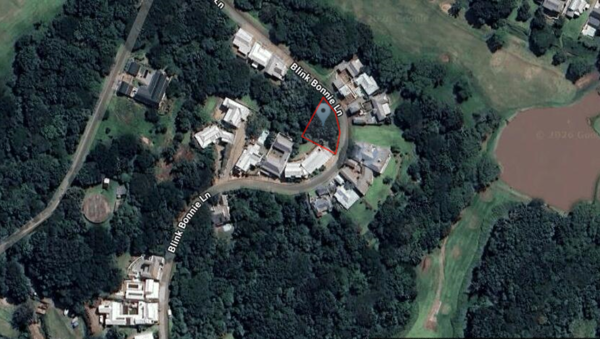 609 m² Land