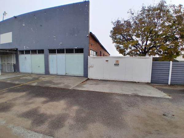 523 m² Industrial space