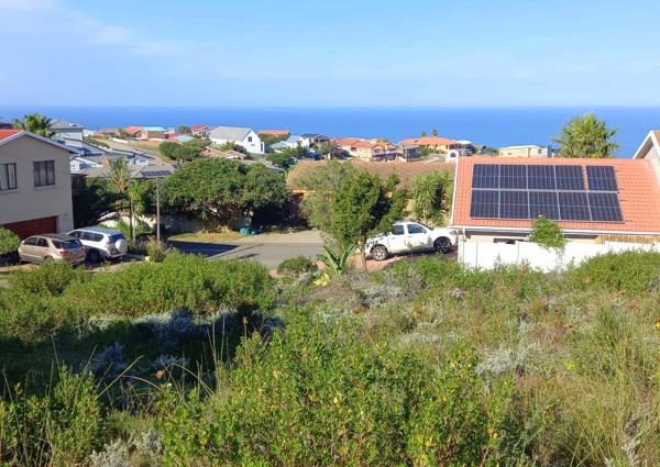 1 020 m² Land