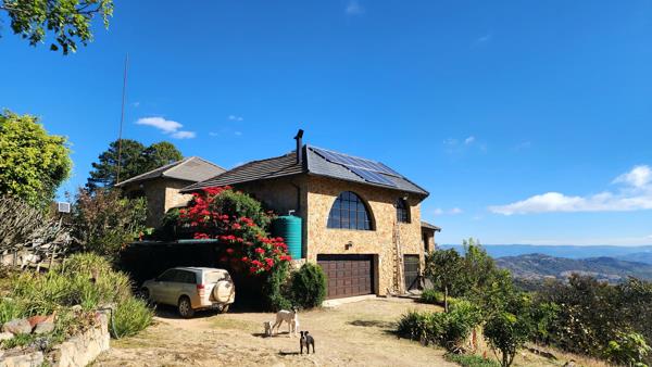 8.6 ha Smallholding