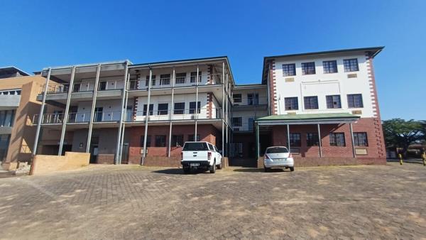 2 601  m² Commercial space