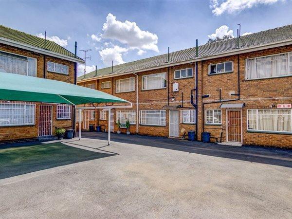 2 Bedroom Townhouse