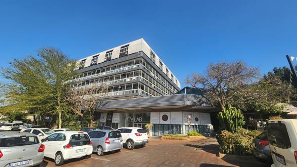 400  m² Commercial space