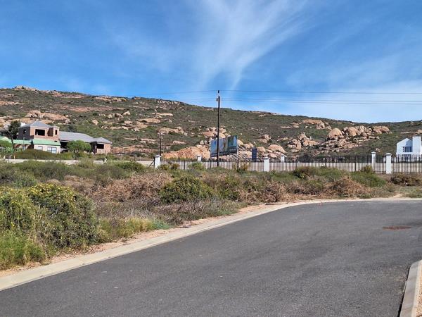 365 m² Land available in St Helena Views