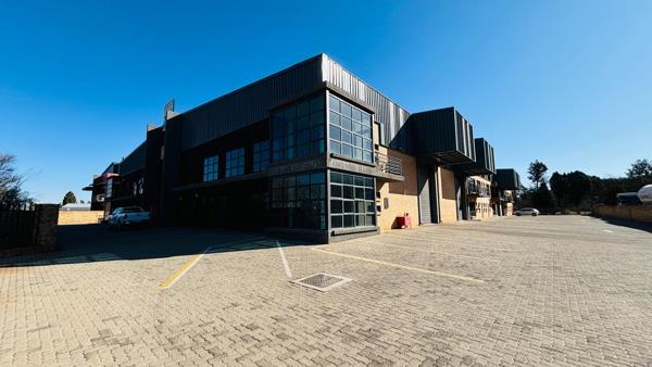 513  m² Industrial space