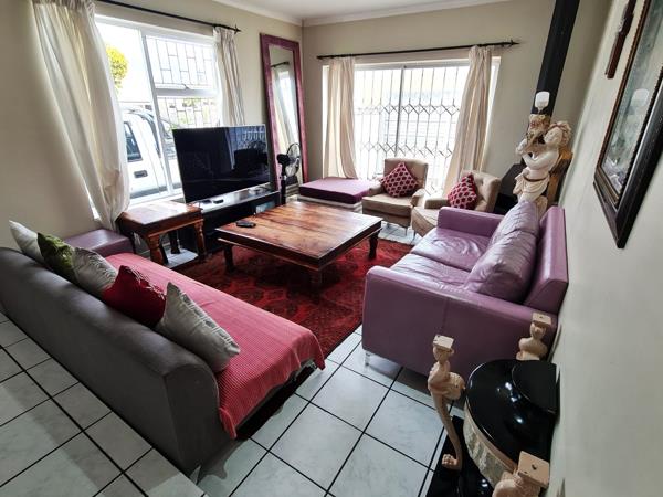 161  m² Commercial space