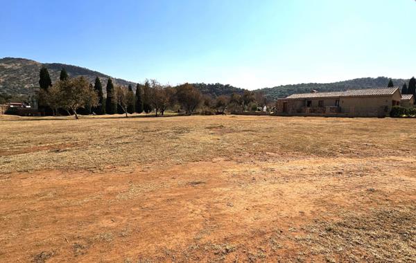 1 109 m² Land