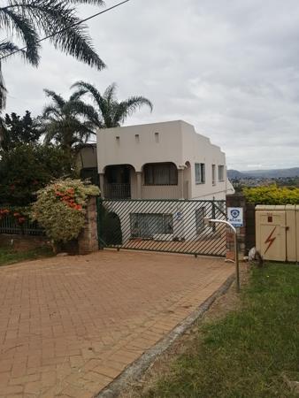 6 Bedroom House