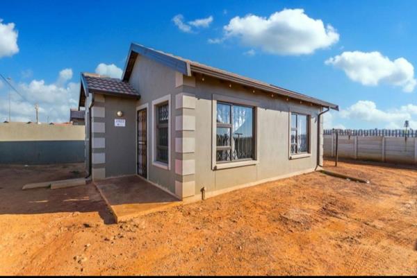 2 Bedroom House
