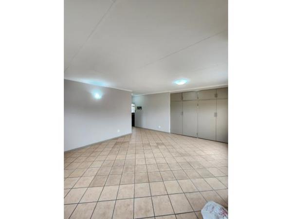 1 Bedroom Townhouse