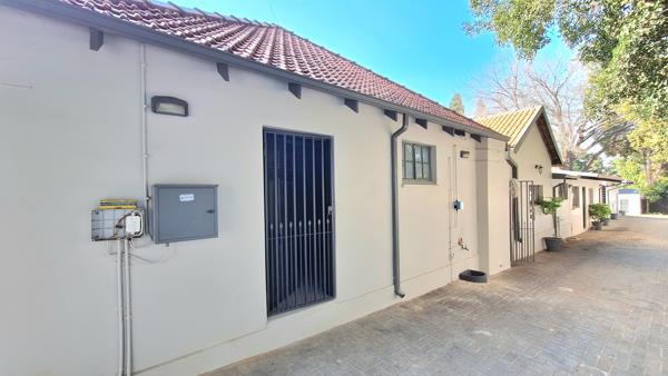 1 Bedroom Garden Cottage