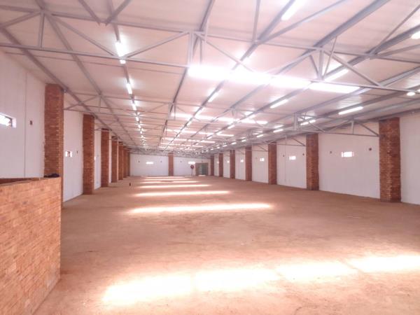 2 000 m² Commercial space