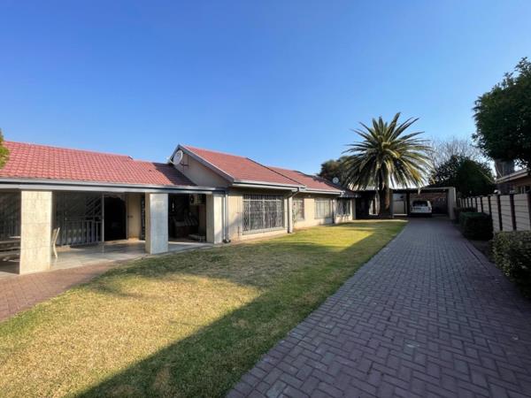 5 Bedroom House