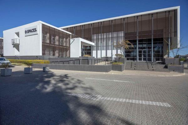 2 500  m² Office Space