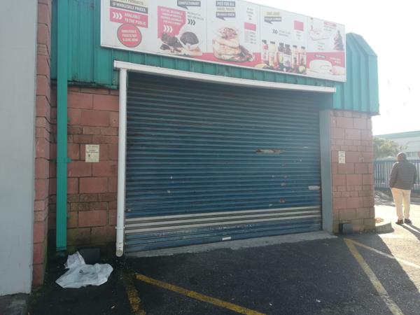 235  m² Industrial space