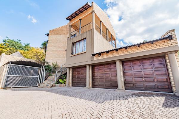 6 Bedroom House