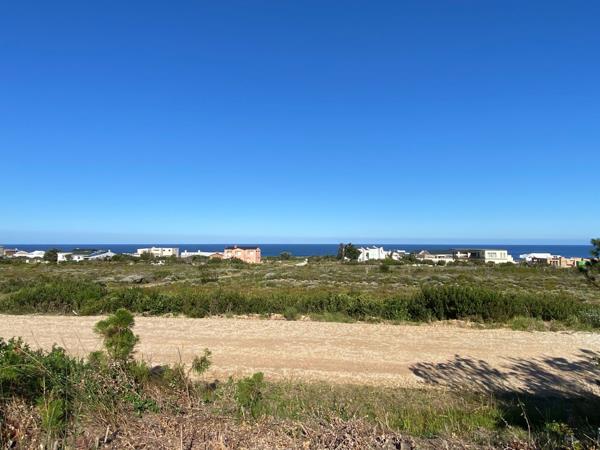 242 m² Land
