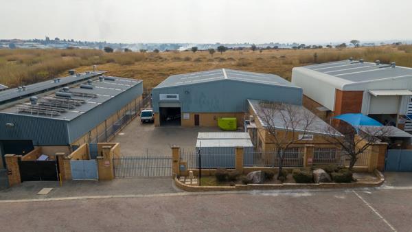 579  m² Industrial space