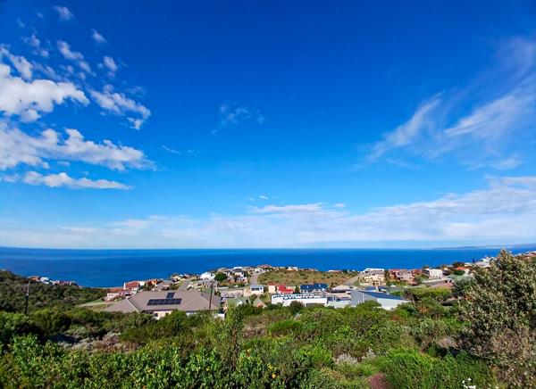 880 m² Land