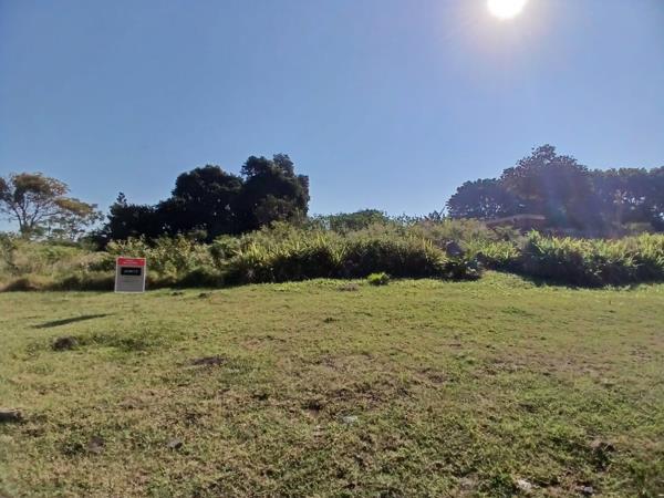2 205 m² Land