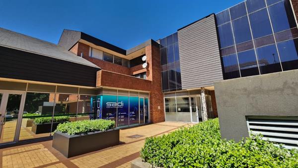 290  m² Commercial space