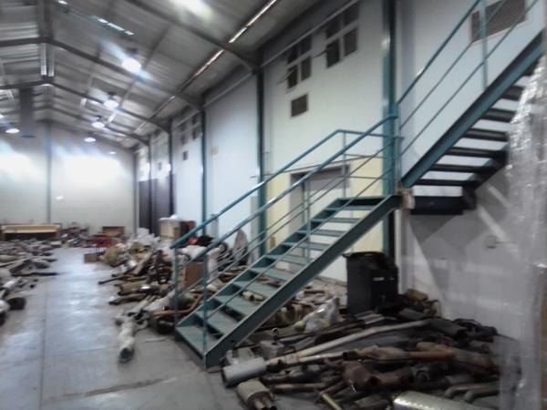 300 m² Commercial space