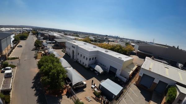 1 470 m² Industrial space