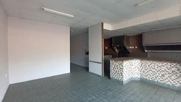840  m² Commercial space