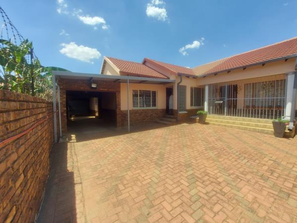 2 Bedroom Simplex