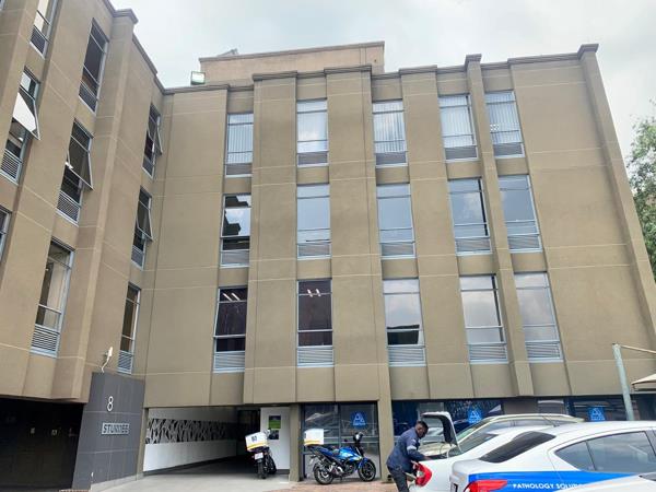486 m² Office Space