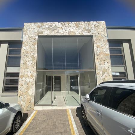 90 m² Commercial space