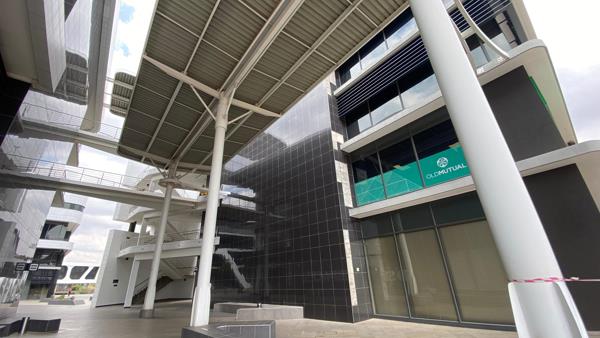 600  m² Commercial space