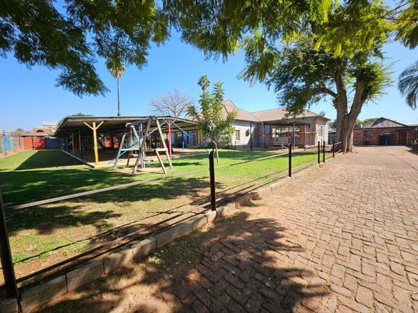 270  m² Commercial space