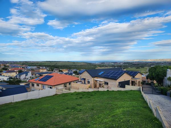 572 m² Land