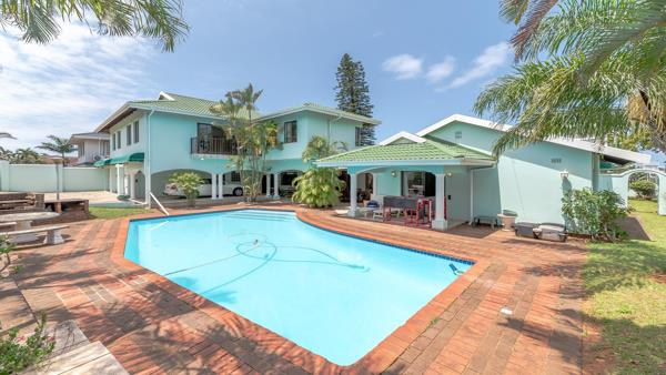 6 Bedroom House
