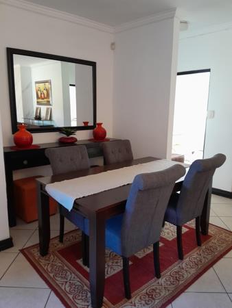 2 Bedroom Garden Cottage in President Park