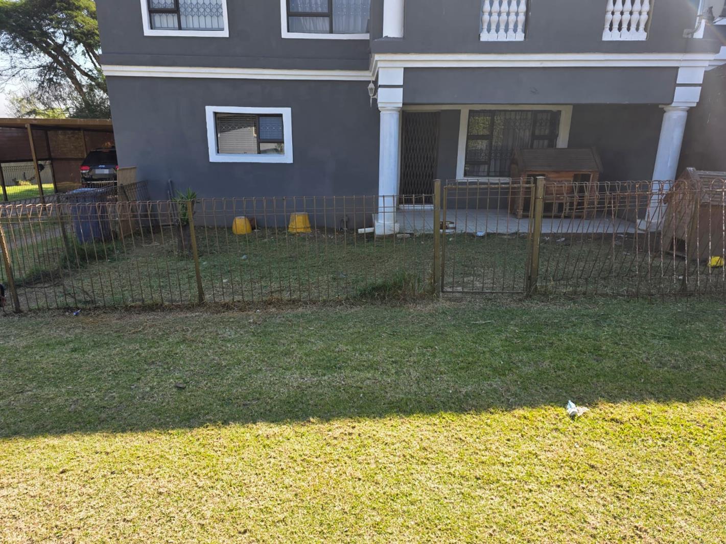 2 Bedroom Garden Cottage in President Park