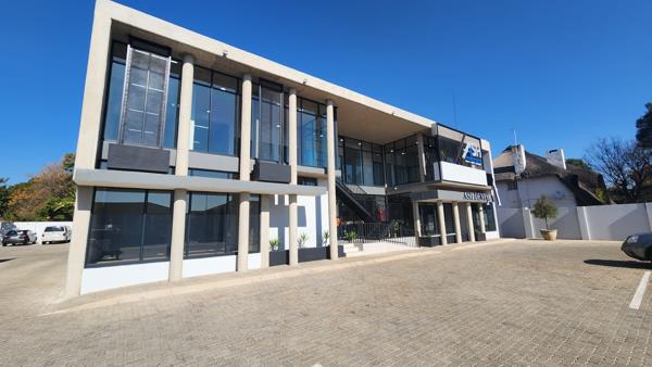 59  m² Commercial space